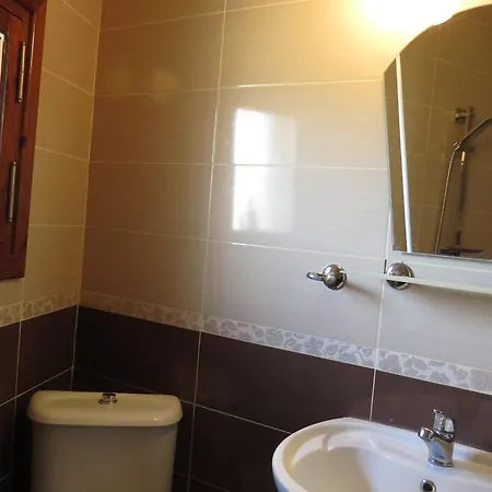 Elausa & Restaurant אתר נופש