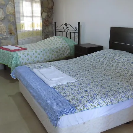 Elausa & Restaurant *