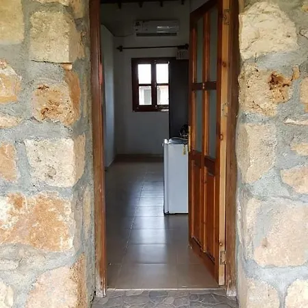 Elausa & Restaurant אתר נופש