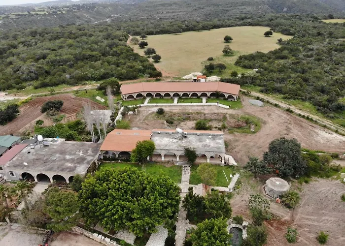 Resort Elausa & Restaurant