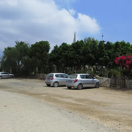 Elausa & Restaurant * Rizokarpaso